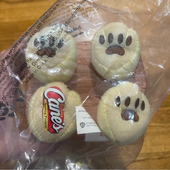 Raising Cane’s Fra-Gee-Lay Cane Ltd Ed Plush 2025 Dog ~ A Christmas Story - Picture 12 of 16